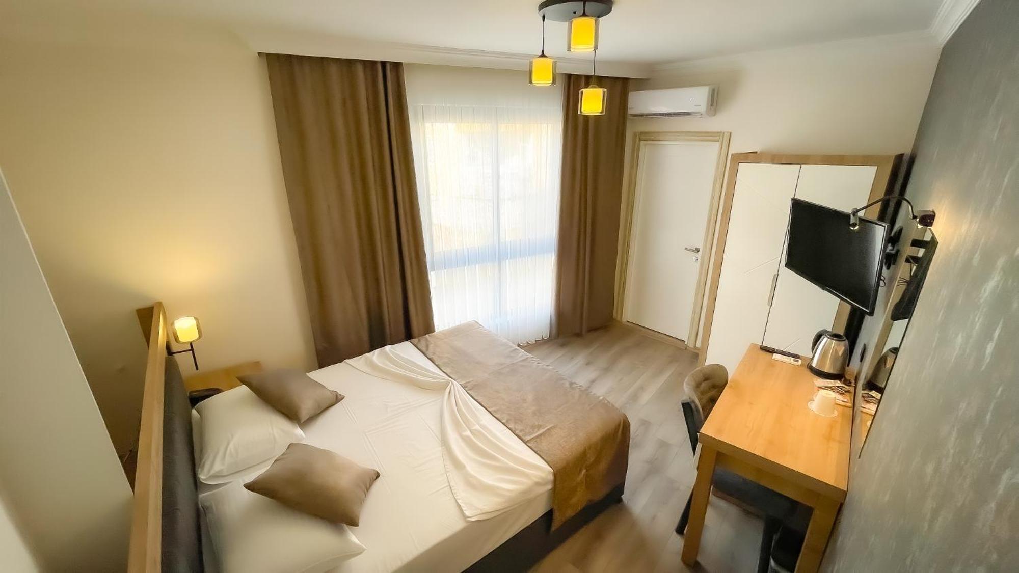 Bloomtalya Hotel Antalya Exterior photo