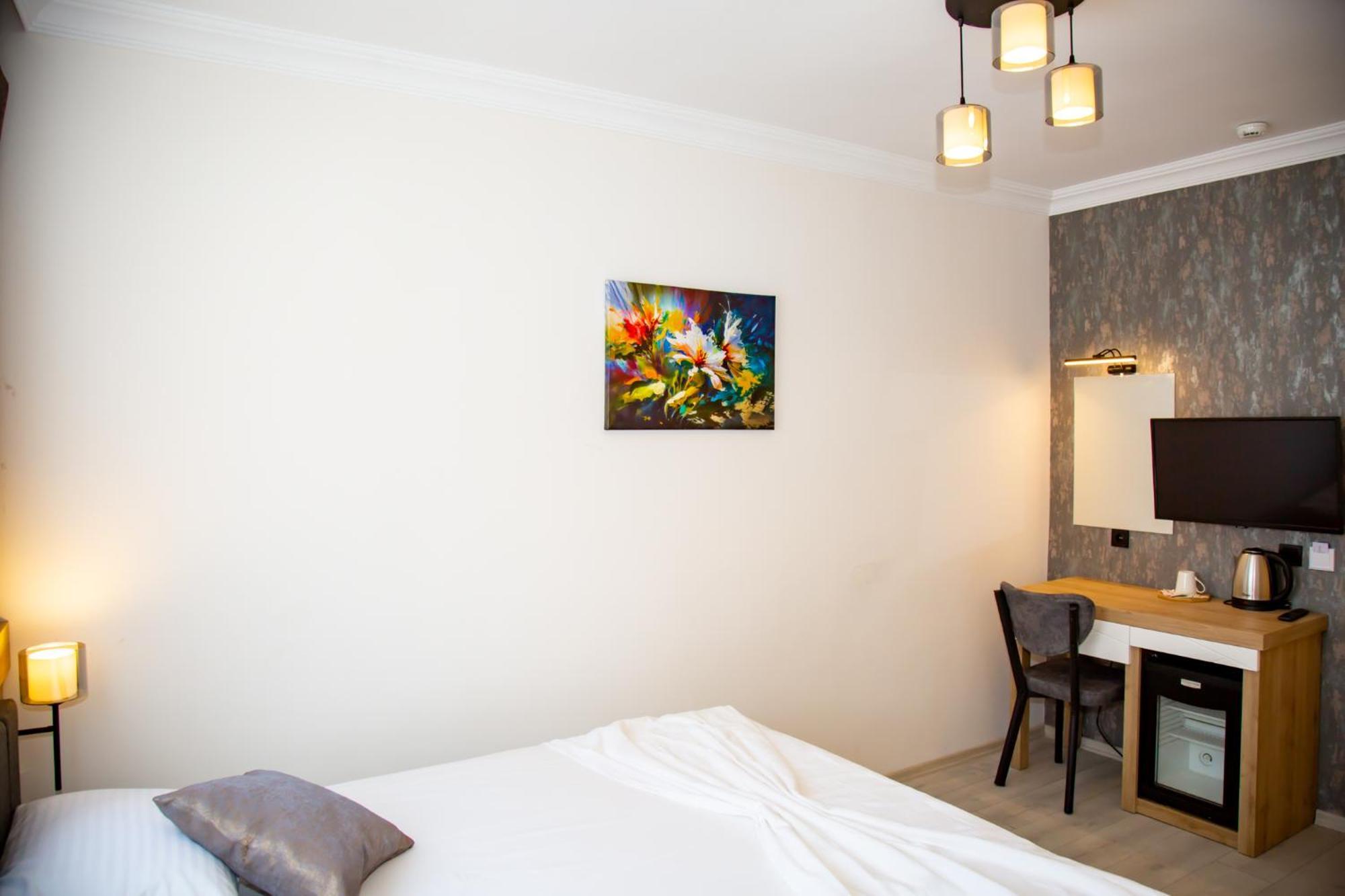 Bloomtalya Hotel Antalya Exterior photo